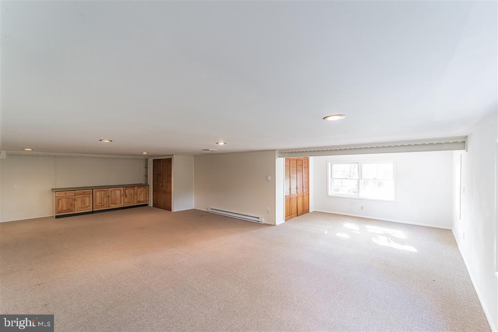 688 Beatty Road Springfield, PA 19064 - Photo 8 of 40