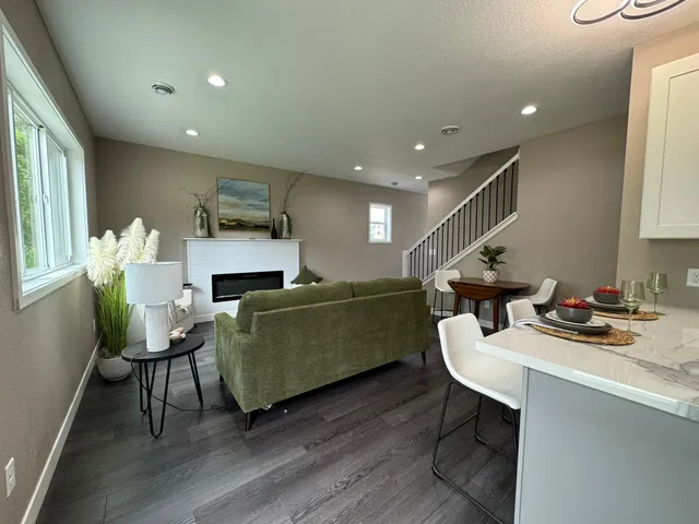 $1,950 | 141 Renet Path, Mankato, MN 56001