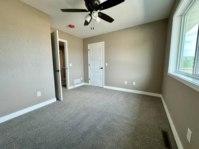 $1,950 | 141 Renet Path, Mankato, MN 56001