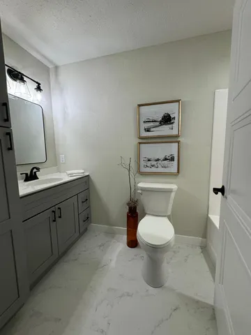 $1,950 | 141 Renet Path, Mankato, MN 56001