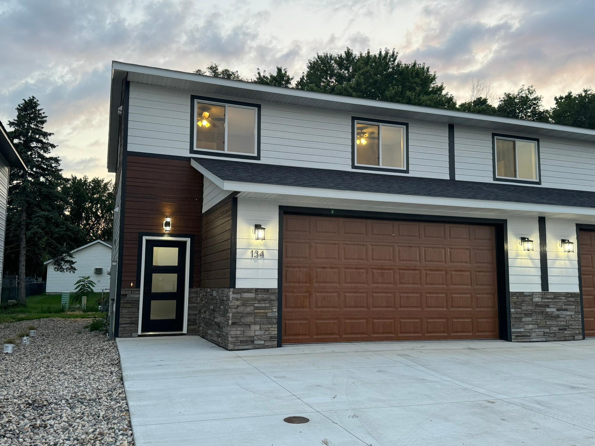 141 Renet Path Mankato, MN 56001 - Photo 3 of 16