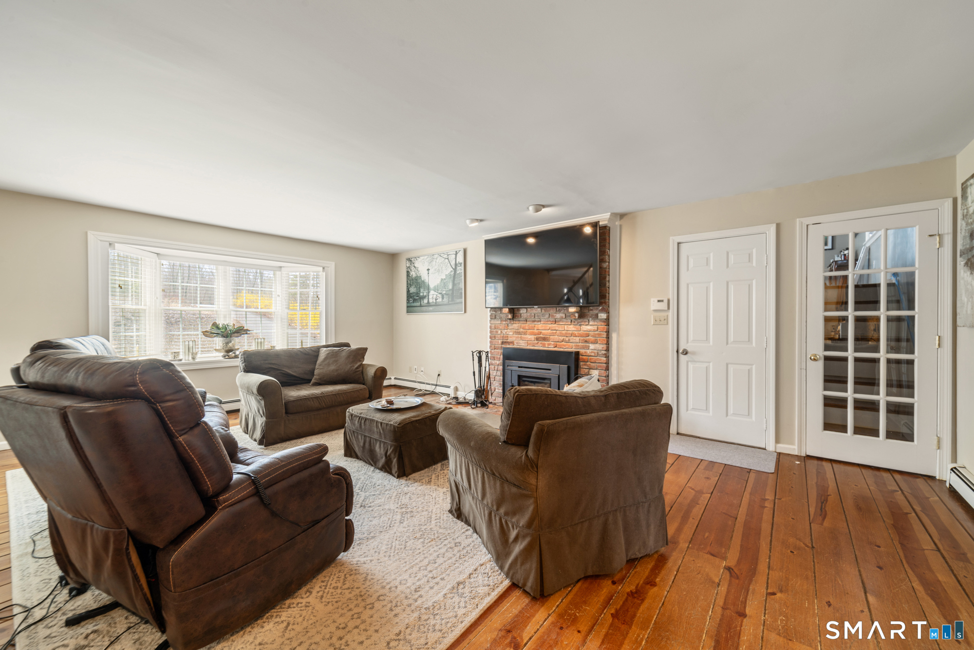 110 Sleepy Hill Road Southbury, CT 06488 - Photo 5 of 40