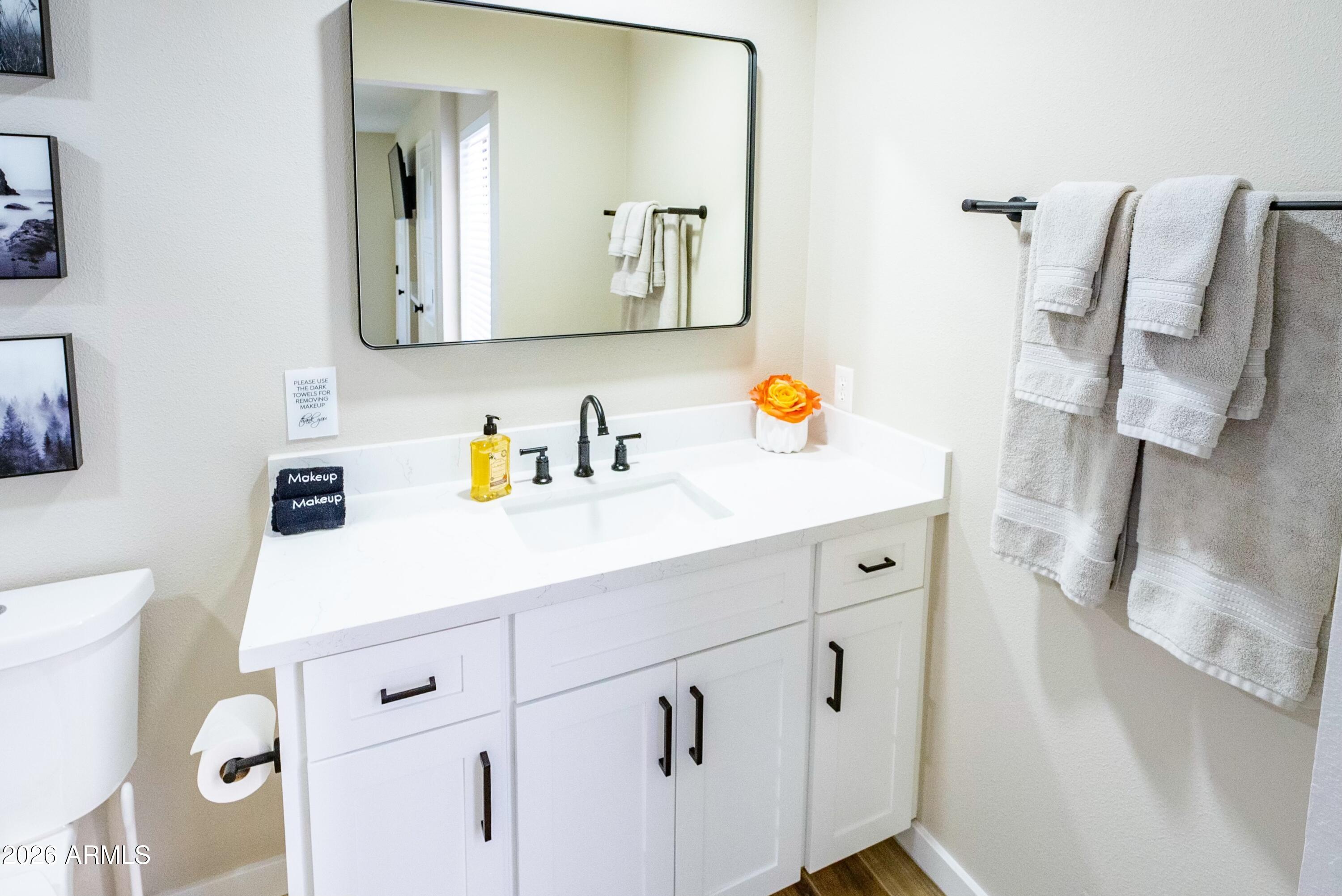 65 Verde Valley School Road, Unit B9 Sedona, AZ 86351 - Photo 25 of 36 Fully Remodeled Bathroom