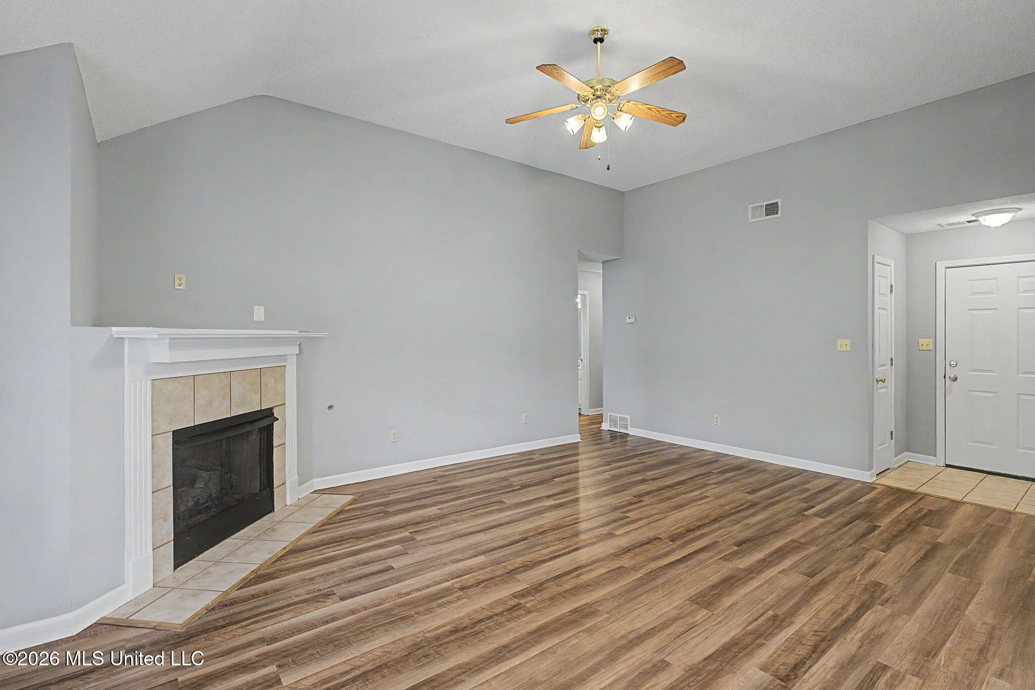3145 Magnolia Drive Hernando, MS 38632 - Photo 15 of 40 Great Room