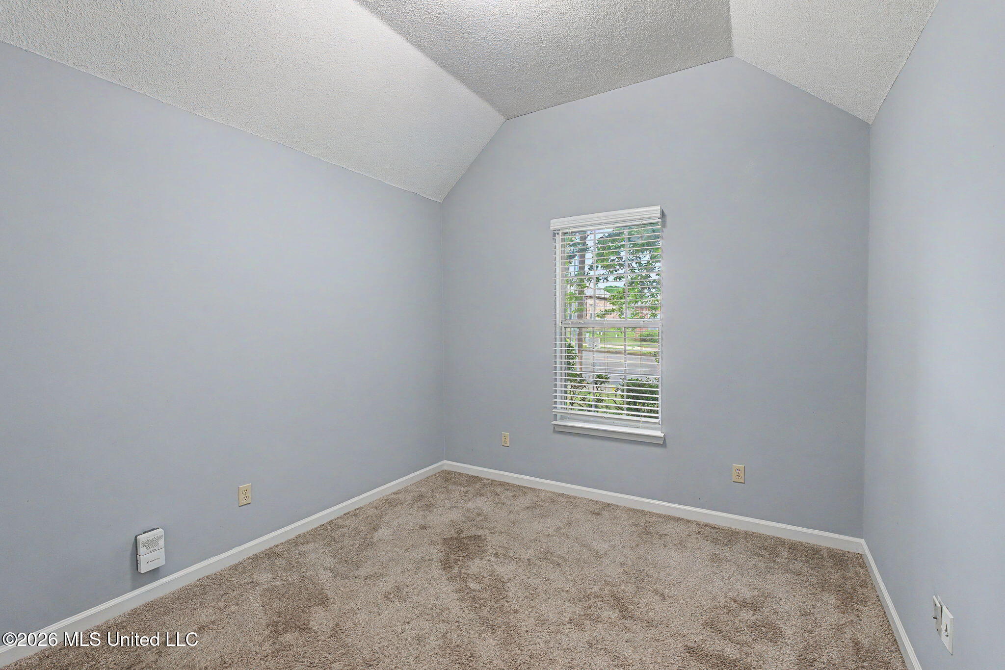 3145 Magnolia Drive Hernando, MS 38632 - Photo 27 of 40 Bedroom 2