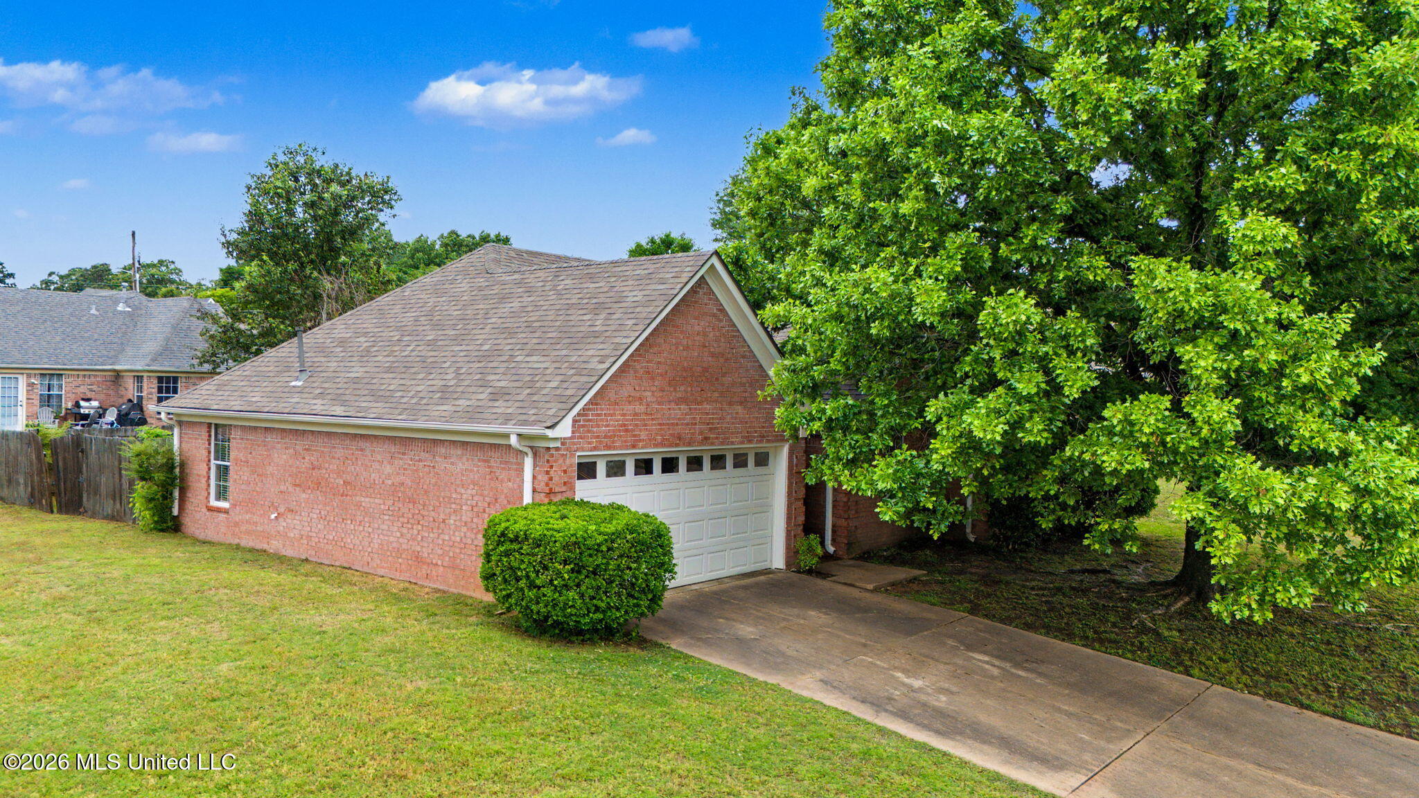 3145 Magnolia Drive Hernando, MS 38632 - Photo 32 of 40 Side