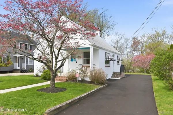 $1,399,000 | 50 Ridge Avenue, Manasquan, NJ 08736