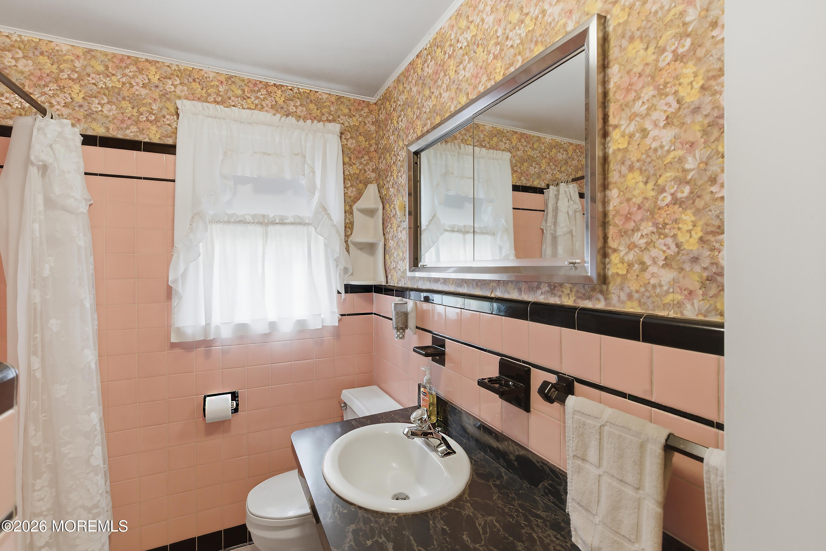 50 Ridge Avenue Manasquan, NJ 08736 - Photo 21 of 32 21-Bath 1B