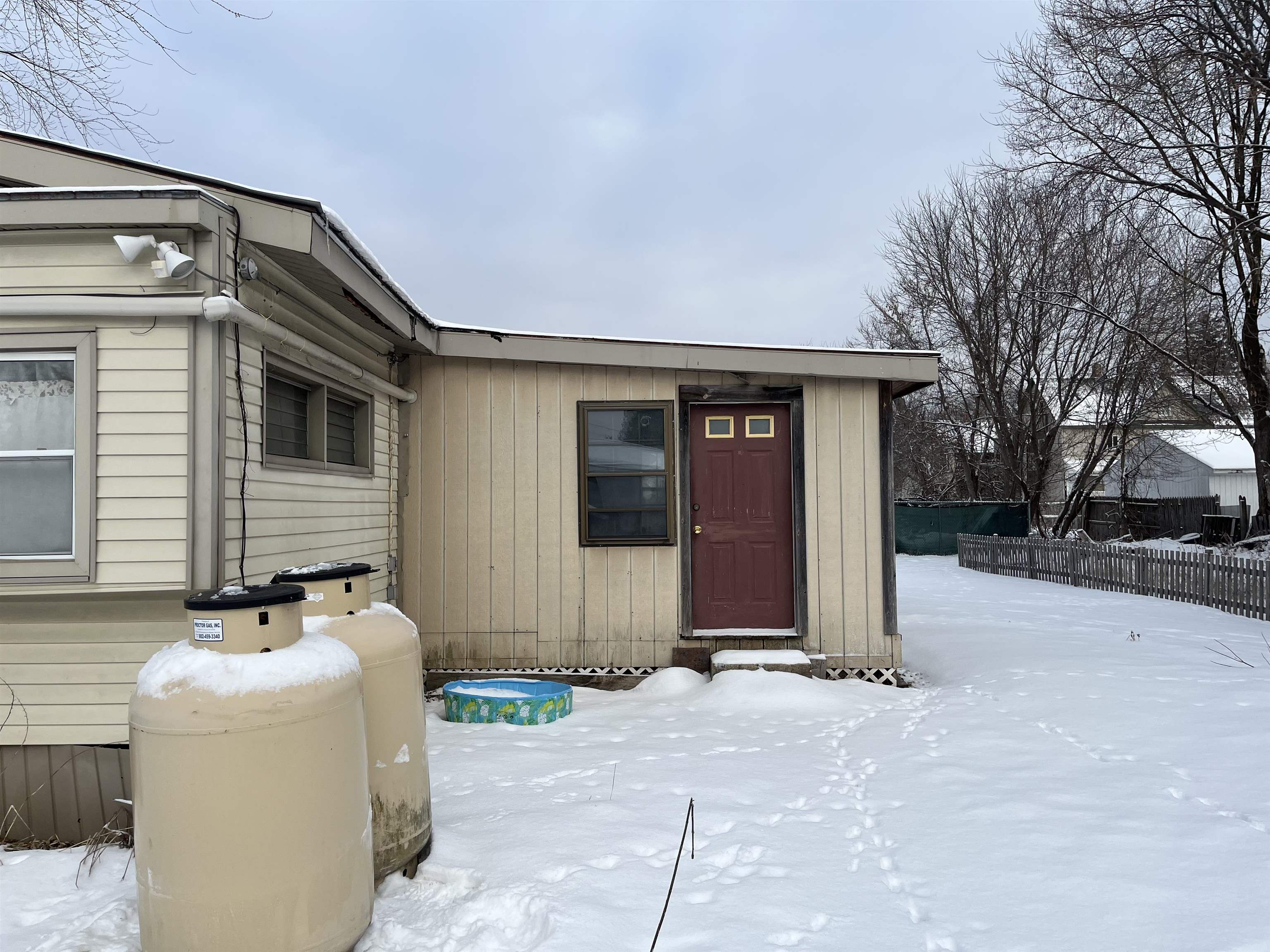 40 Water Street Rutland, VT 05701 - Photo 3 of 10