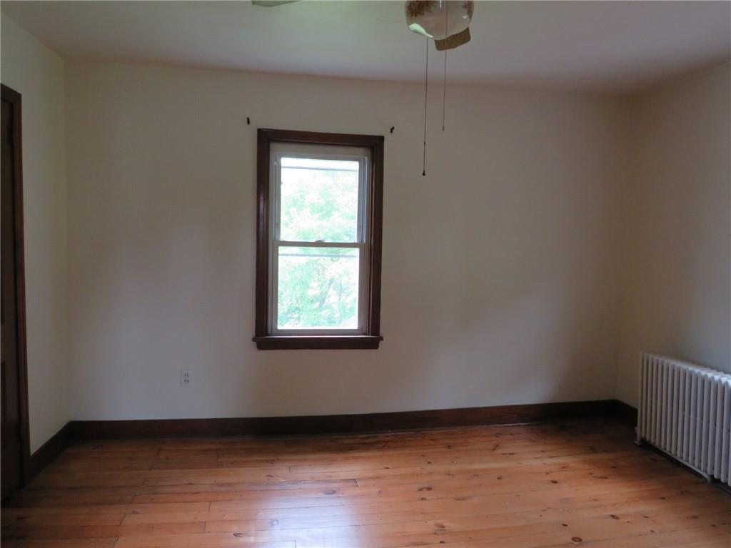 127 Maple Street Rochester, PA 15074 - Photo 12 of 39
