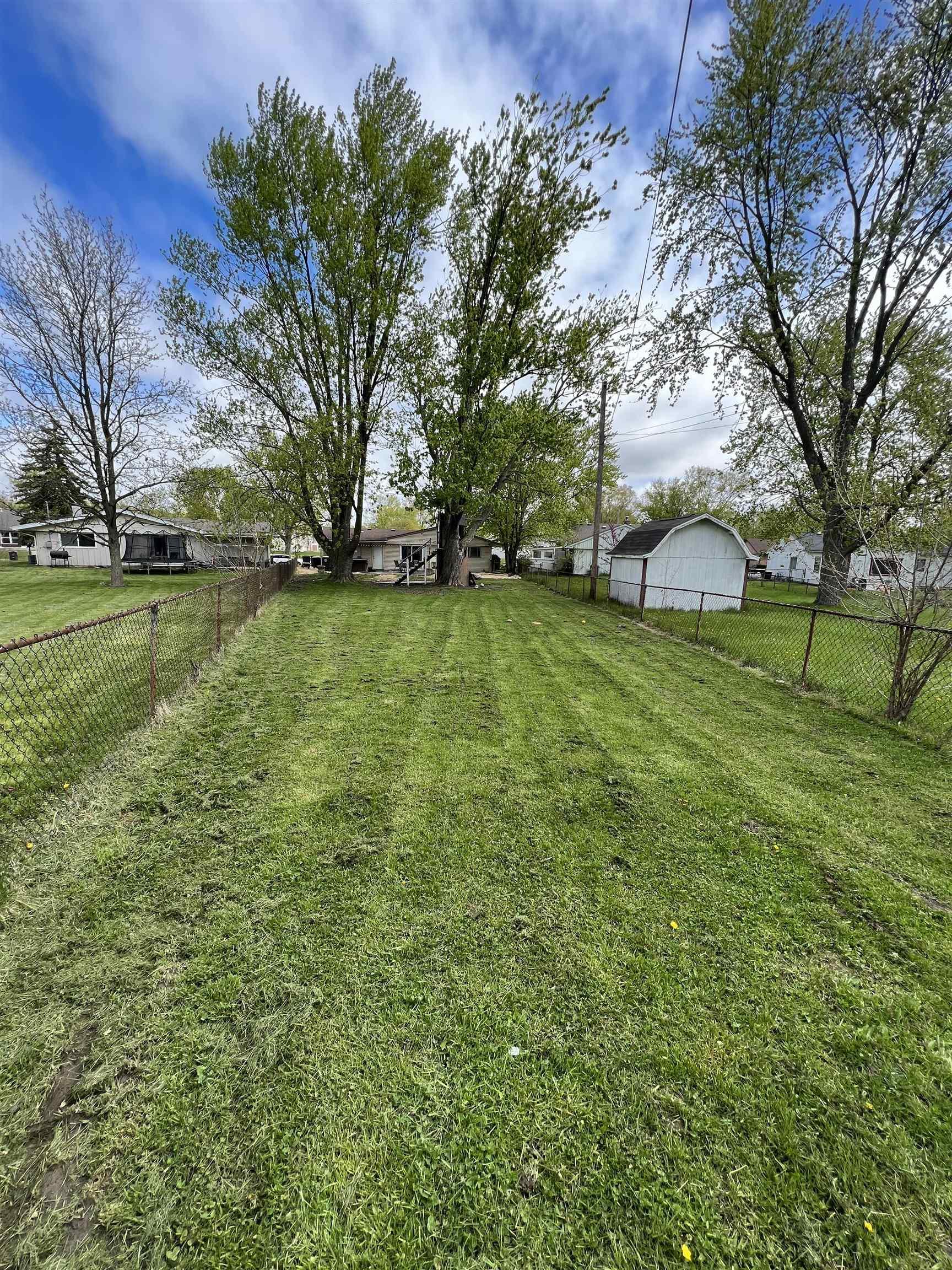 1504 Tulip Tree Road Fort Wayne, IN 46825 - Photo 6 of 16 Gallery Image 6
