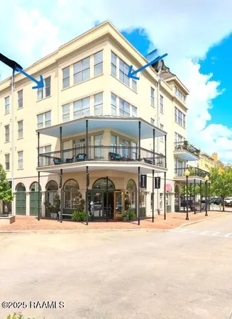 $265,000 | 201 Settlers Trace Boulevard, Unit 2410, Lafayette, LA 70508