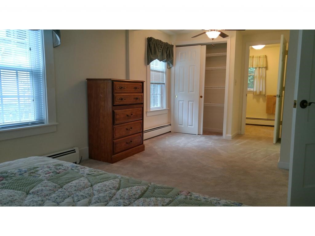 31 Broad Street Rochester, NH 03867 - Photo 11 of 27