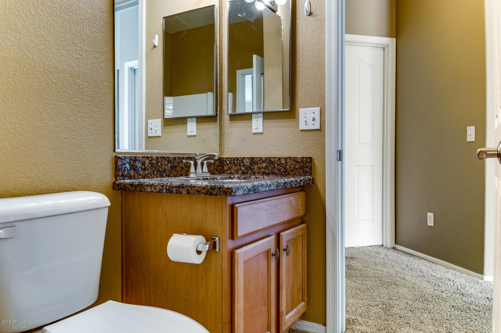 925 East Pedro Road Phoenix, AZ 85042 - Photo 15 of 20 25_925_e_pEDRO_rD_25_mls