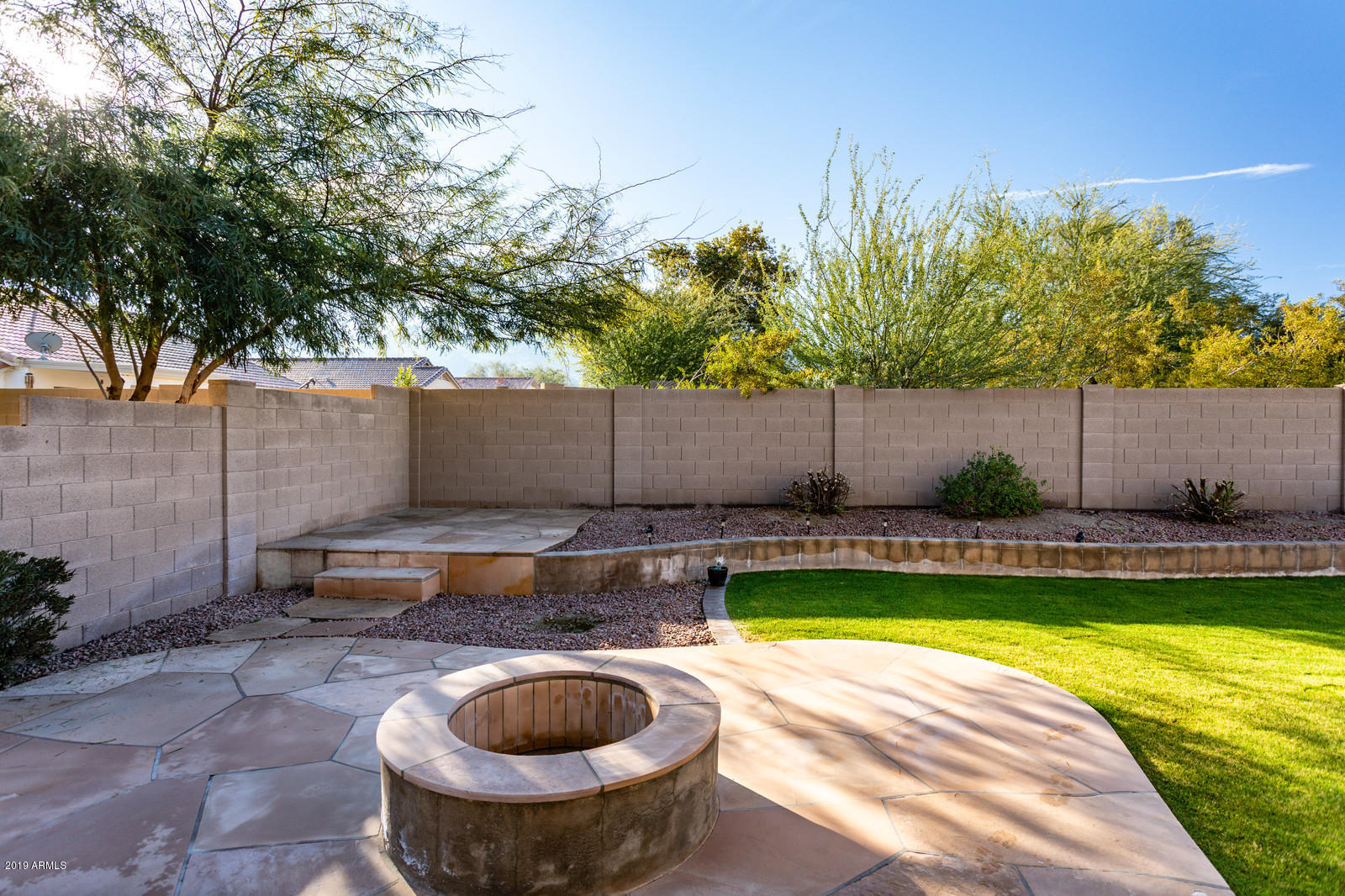 925 East Pedro Road Phoenix, AZ 85042 - Photo 18 of 20 28_925_e_pEDRO_rD_28_mls
