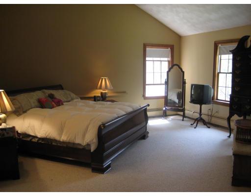 130 Oak Knoll Road Carlisle, MA 01741 - Photo 13 of 19