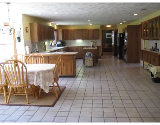 130 Oak Knoll Road Carlisle, MA 01741 - Photo 3 of 19