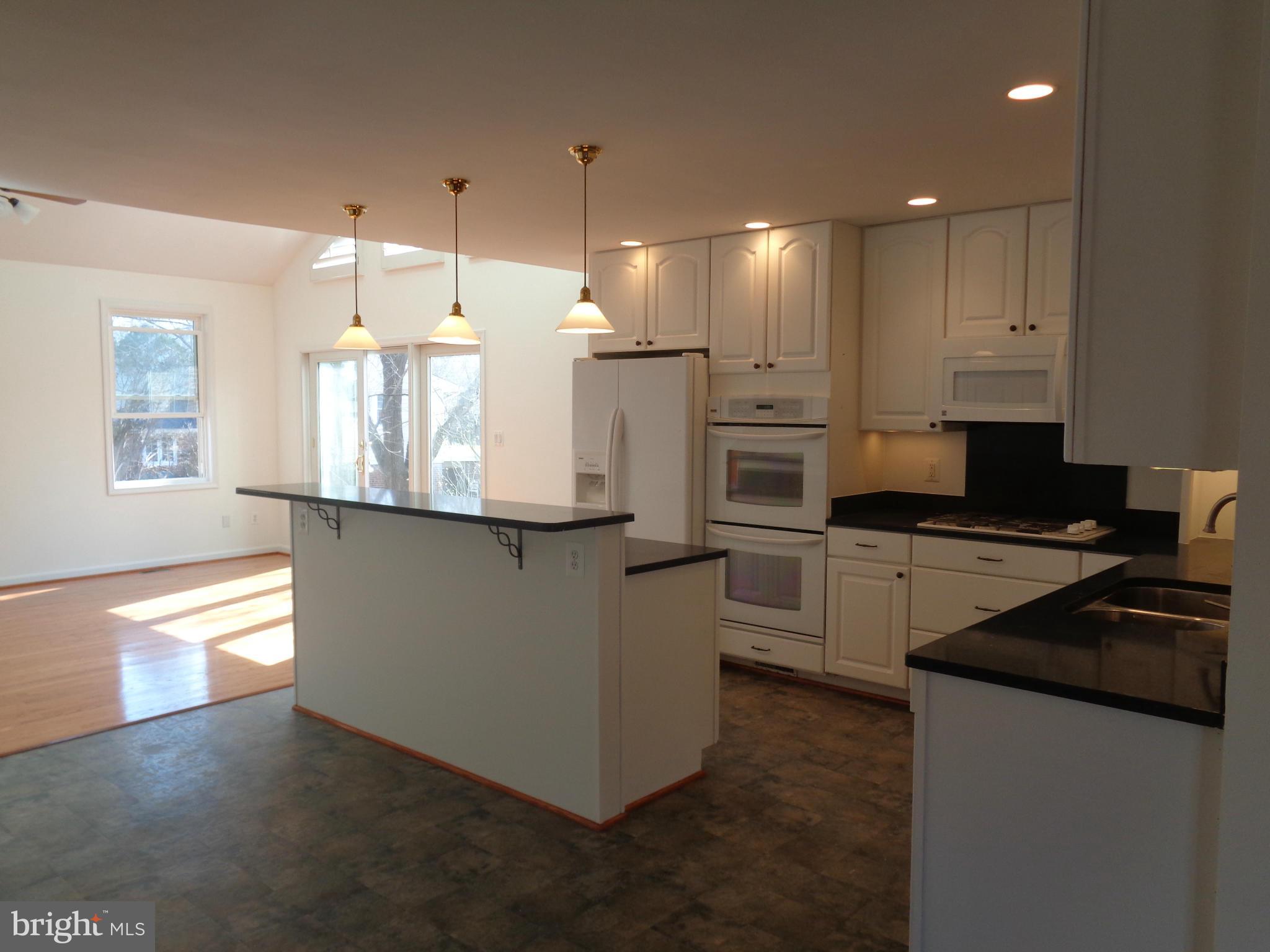 7603 Ingle Place Springfield, VA 22151 - Photo 7 of 30 Kitchen