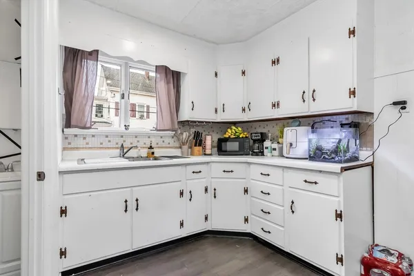 $709,900 | 192 Franklin Street, Haverhill, MA 01830