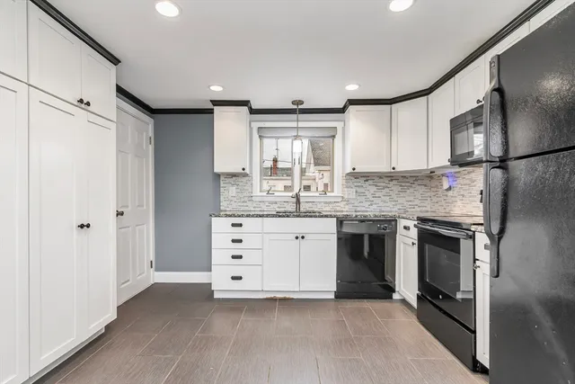 $709,900 | 192 Franklin Street, Haverhill, MA 01830