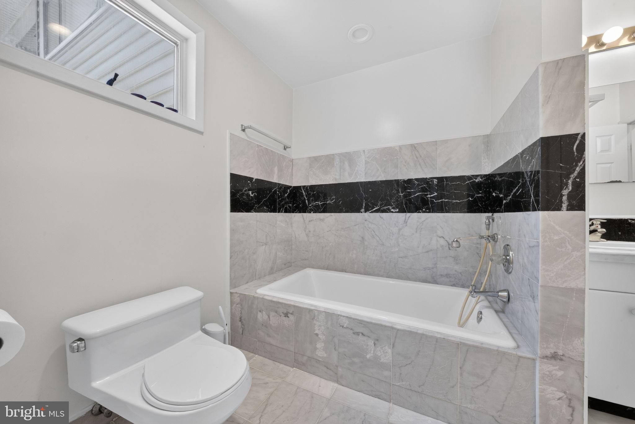 2963 Albemarle Street Northwest Washington, DC 20008 - Photo 38 of 45