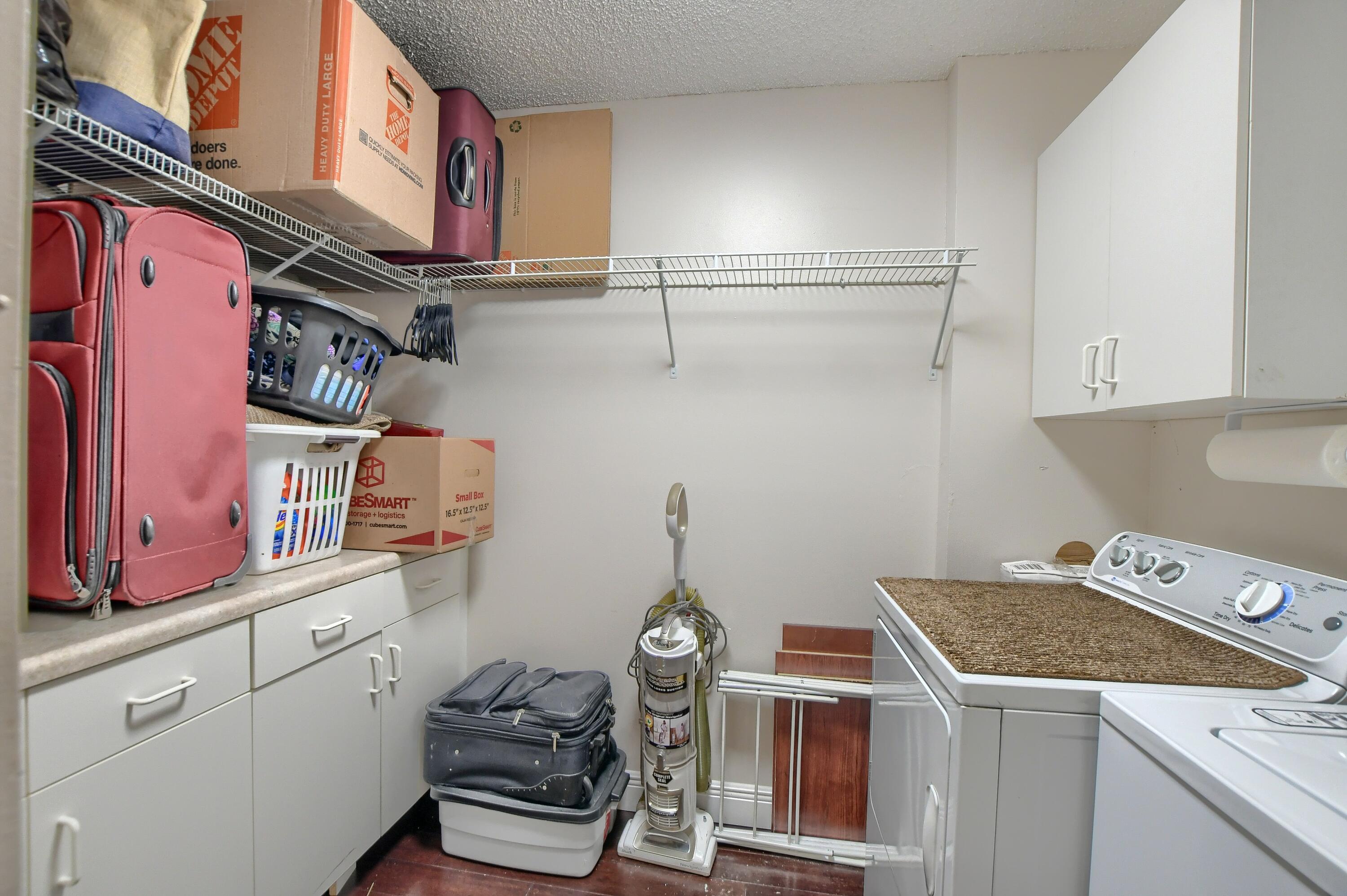 15075 Witney Road, Unit 210 Delray Beach, FL 33484 - Photo 27 of 27 28_ebf_2780-hdr(5)