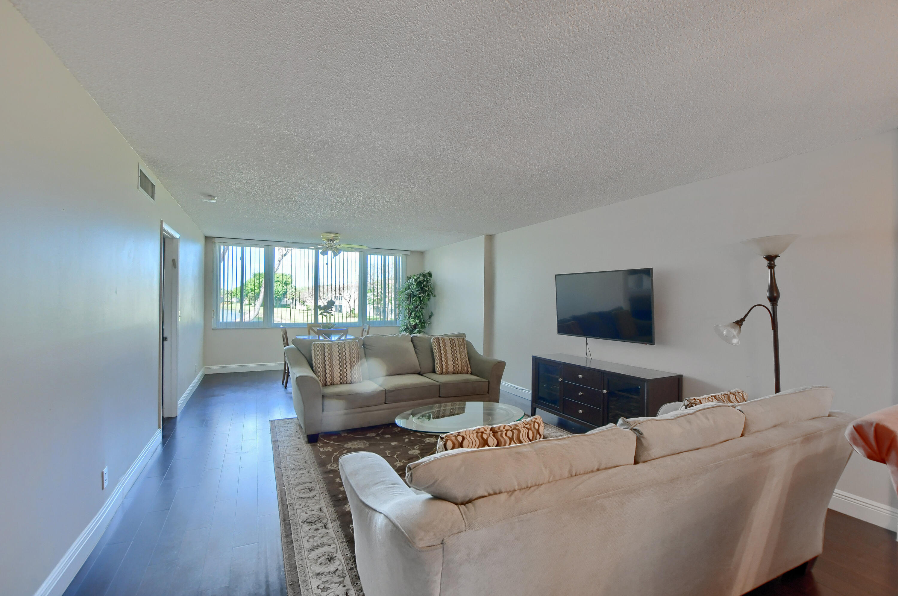 15075 Witney Road, Unit 210 Delray Beach, FL 33484 - Photo 10 of 27 10_ebf_2650-hdr(5)