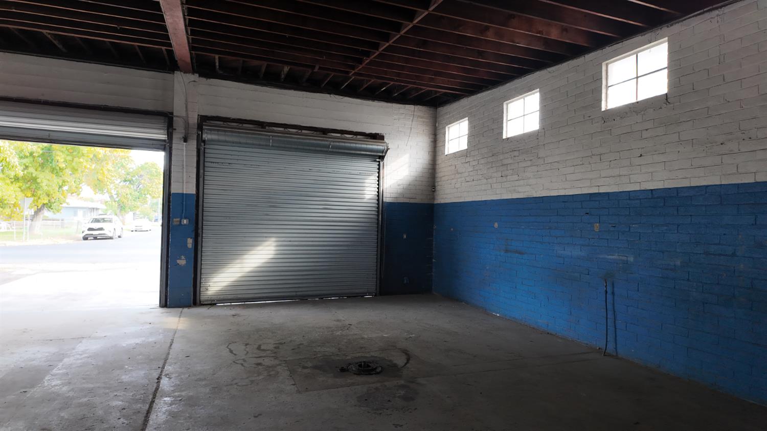 129 Phoenix Avenue Modesto, CA 95354 - Photo 2 of 21 a view of an empty room