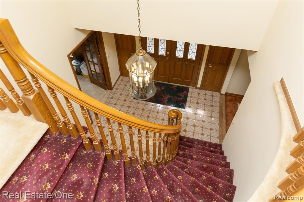530 Timberline Drive Rochester Hills, MI 48309 - Photo 18 of 35