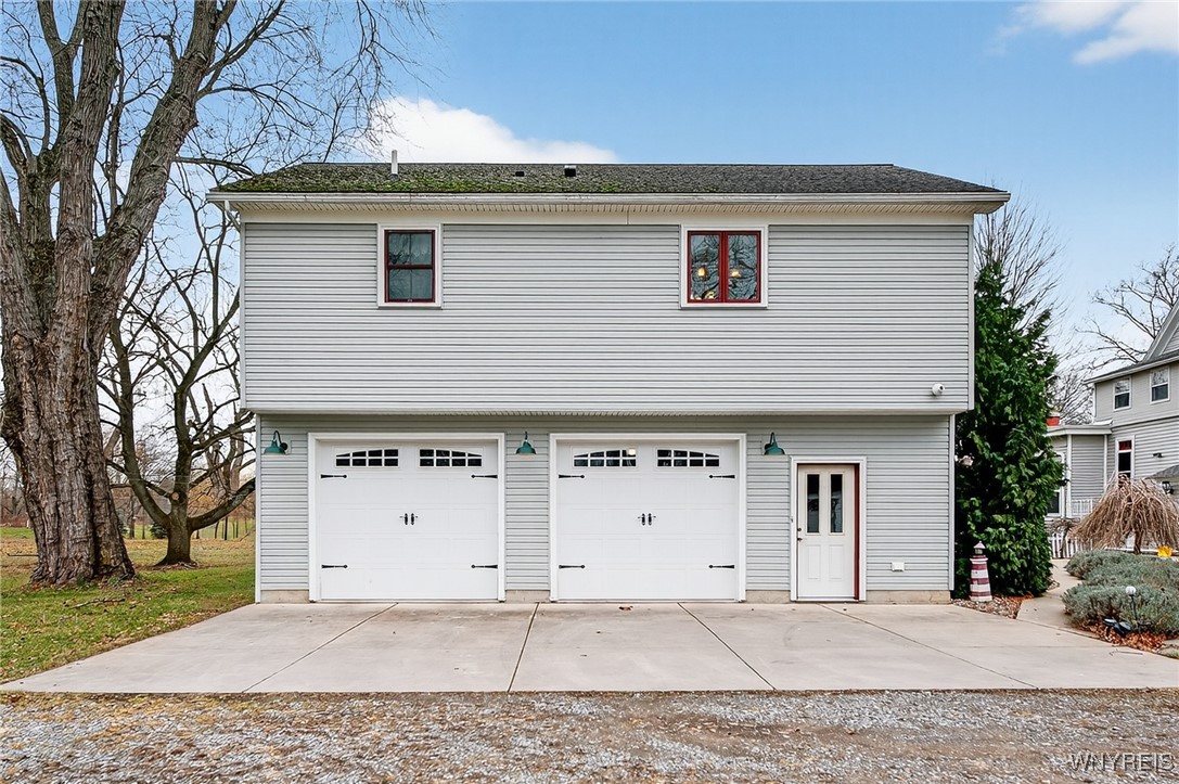 3945 Lower River Road Porter, NY 14174 - Photo 4 of 43