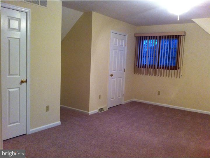 22 Ross Road Wilmington, DE 19810 - Photo 15 of 19 Bedroom - Main