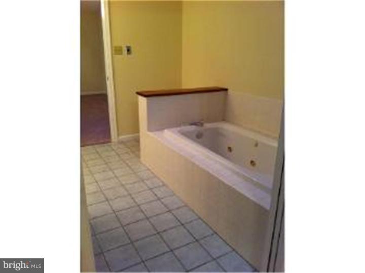 22 Ross Road Wilmington, DE 19810 - Photo 16 of 19 Bathroom