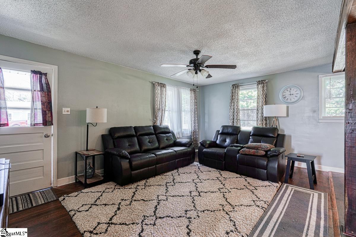 151 Cleveland Street Pacolet, SC 29372 - Photo 2 of 24