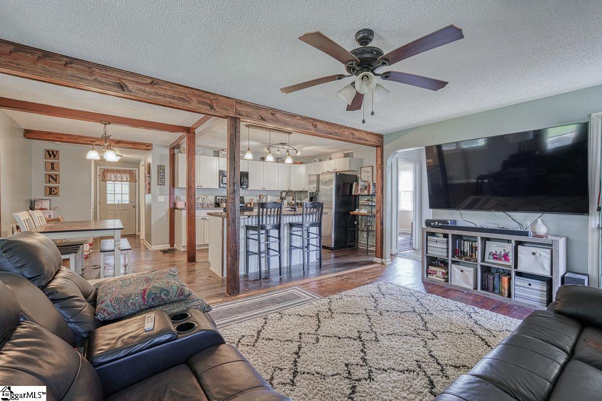 151 Cleveland Street Pacolet, SC 29372 - Photo 4 of 24