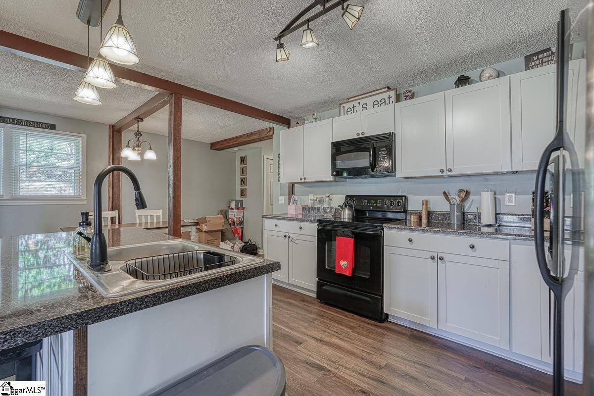 151 Cleveland Street Pacolet, SC 29372 - Photo 9 of 24