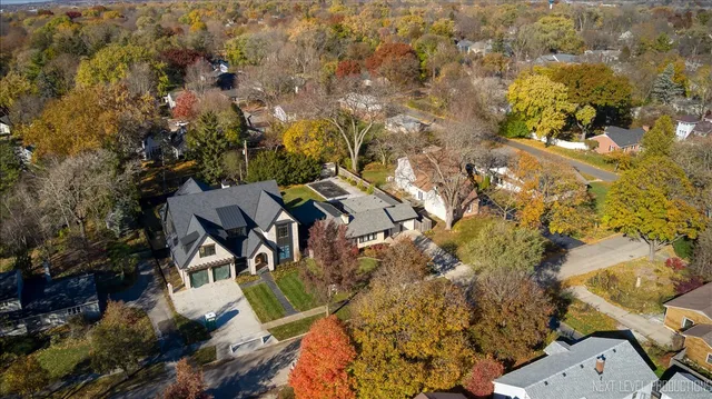 $599,900 | 1017 South 6th Street, St. Charles, IL 60174