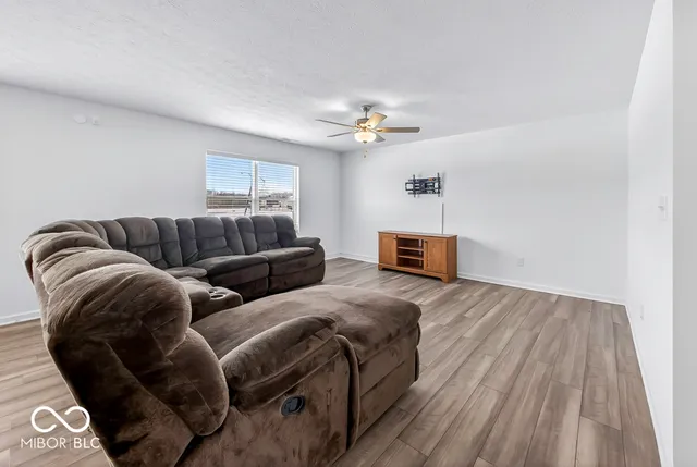 $349,990 | 1286 Murphy Drive, Franklin, IN 46131