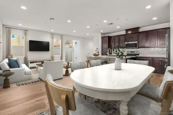 $795,000 | 505 Pinedale Street, Vista, CA 92081