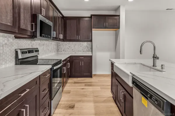 $795,000 | 505 Pinedale Street, Vista, CA 92081