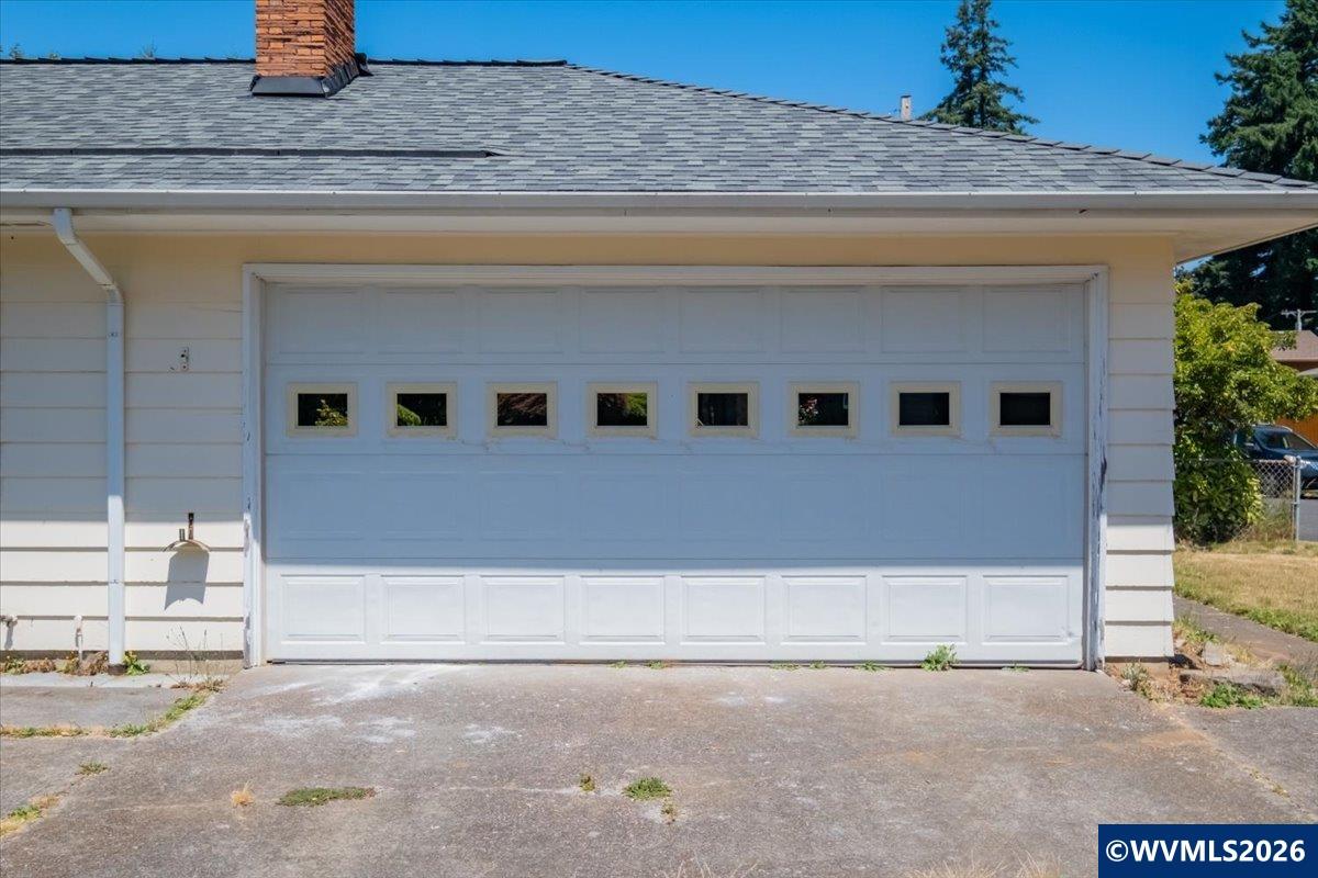 18441 Southeast Clinton Street Gresham, OR 97030 - Photo 4 of 47