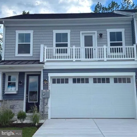 a large building with a lot of windows