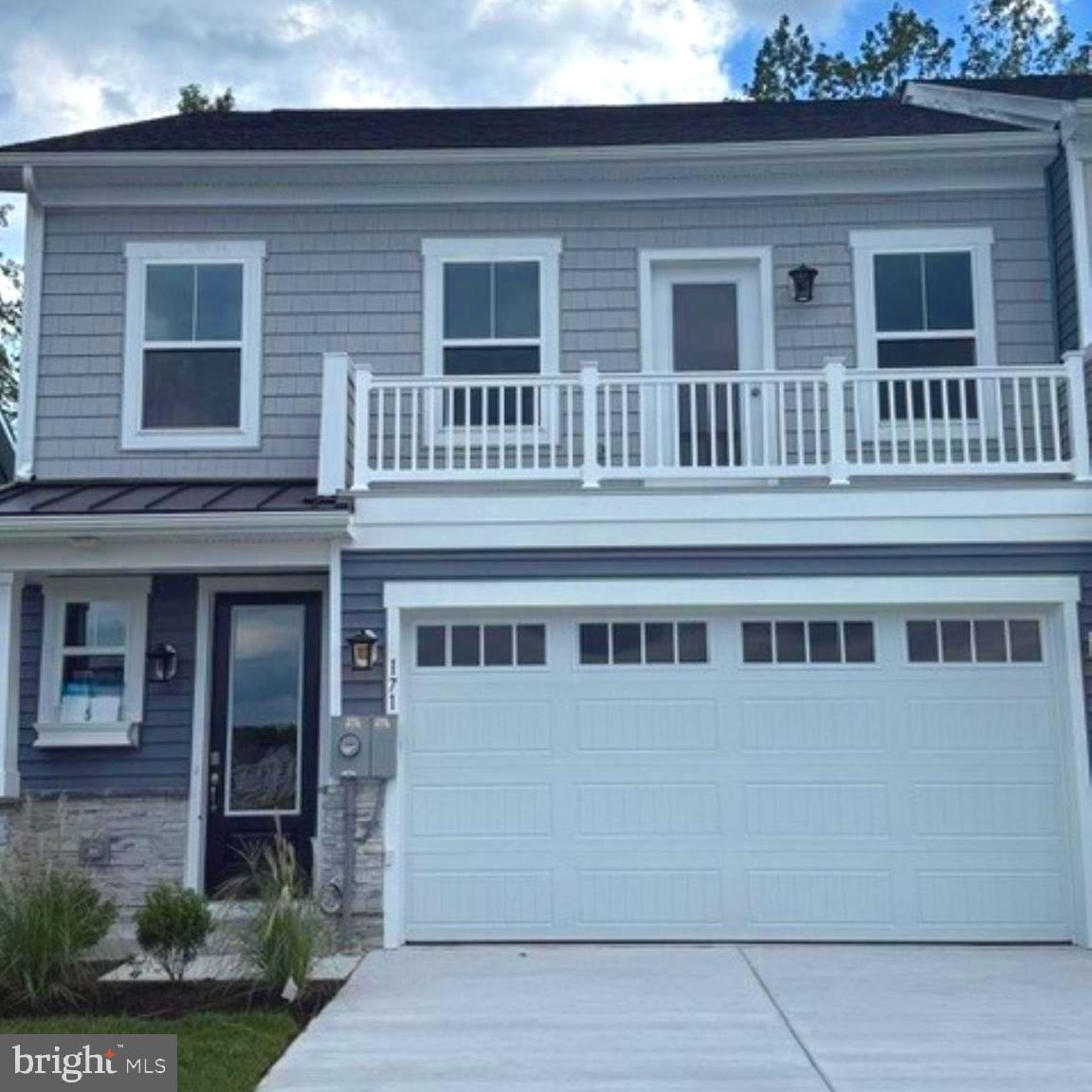 a large building with a lot of windows