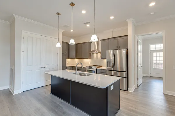 $2,650 | 2089 Branford Place, Unit 102, Thompson's Station, TN 37179