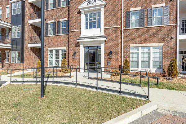 $2,650 | 2089 Branford Place, Unit 102, Thompson's Station, TN 37179