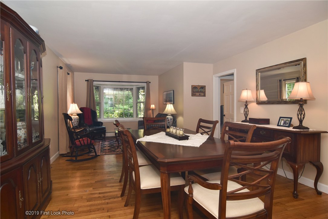 51 Wapping Road Portsmouth, RI 02871 - Photo 15 of 38