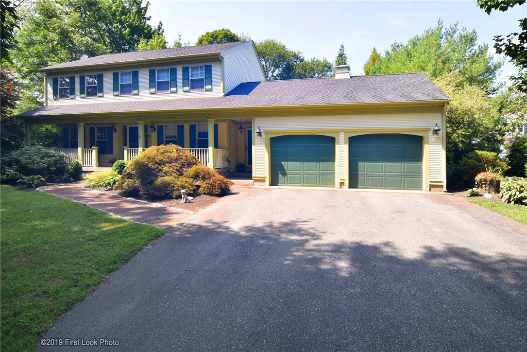 51 Wapping Road Portsmouth, RI 02871 - Photo 2 of 38