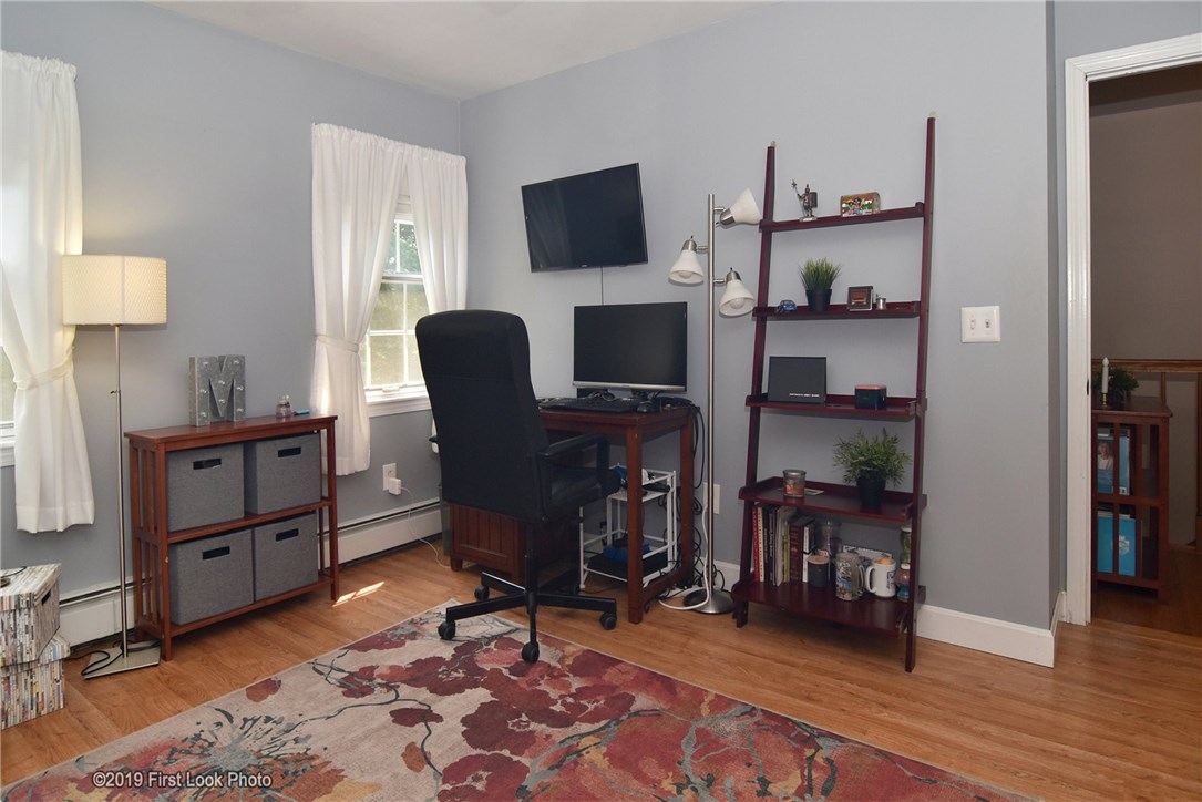 51 Wapping Road Portsmouth, RI 02871 - Photo 28 of 38