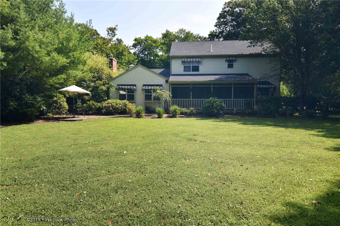 51 Wapping Road Portsmouth, RI 02871 - Photo 32 of 38