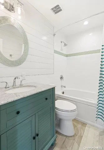 $9,500 | 603 Bayberry Walk, Ocean Beach, NY 11770