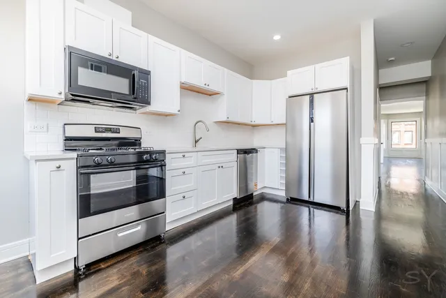 $569,000 | 3651 West Grenshaw Street, Chicago, IL 60624